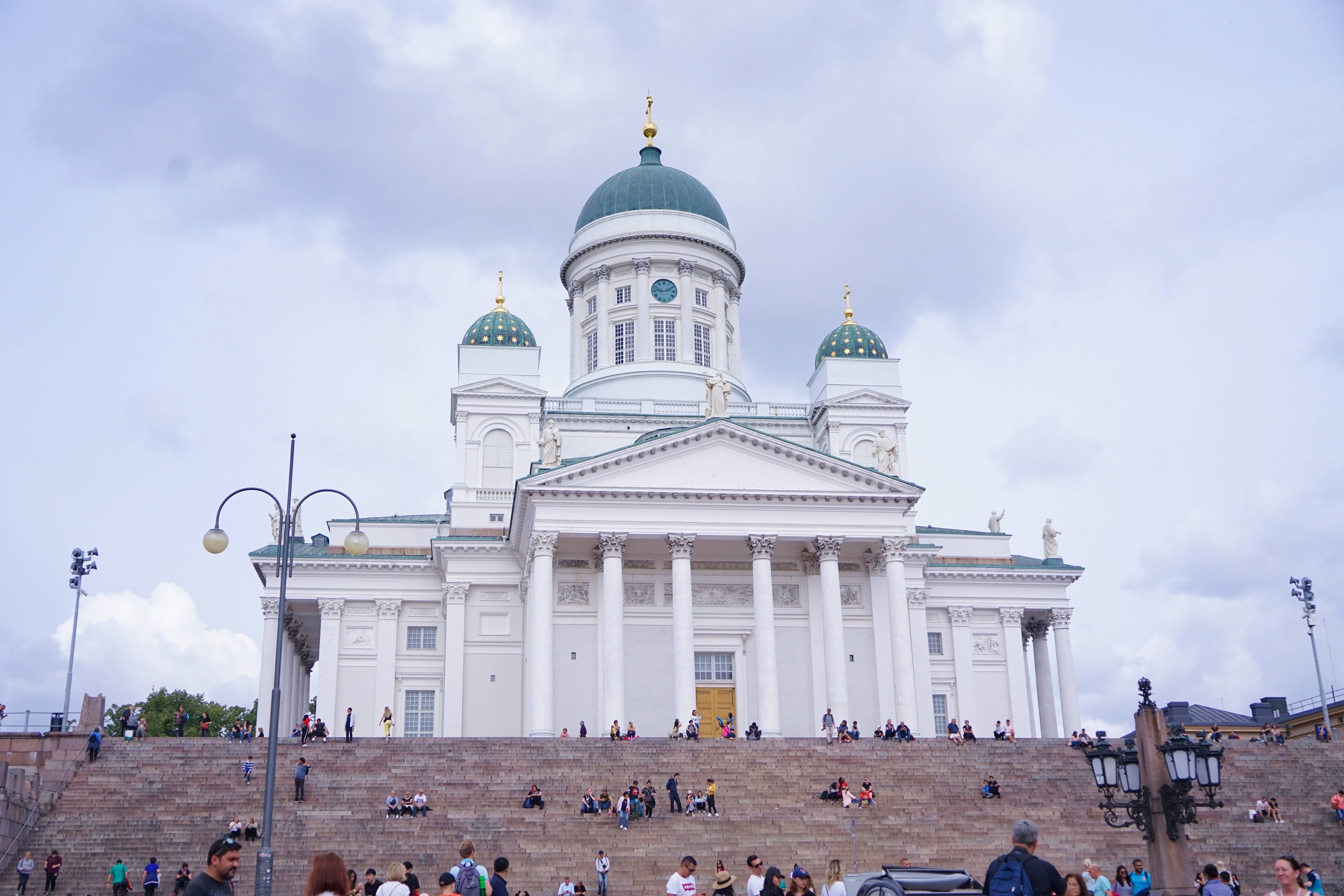不会英语也能嗨的国家,不会英语能游遍世界吗