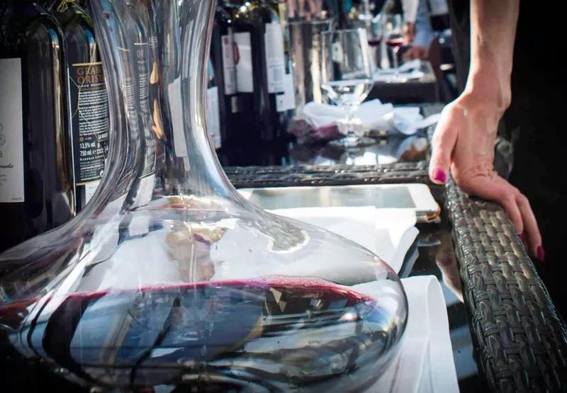 葡萄酒为什么要醒酒一般需要多久,葡萄酒需要醒酒是什么意思