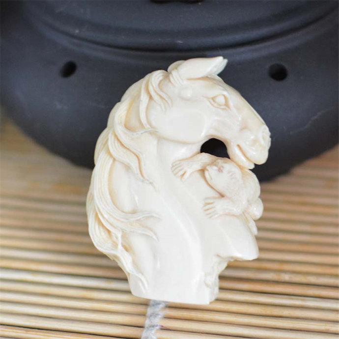 耗时3年才完成的猛犸牙雕作品,猛犸牙雕彩刻