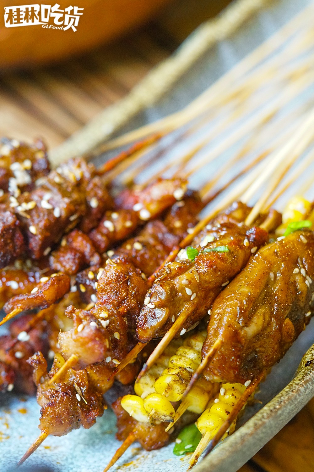 这家店惊现养生辣锅?!吃之前还要先“玩火”!