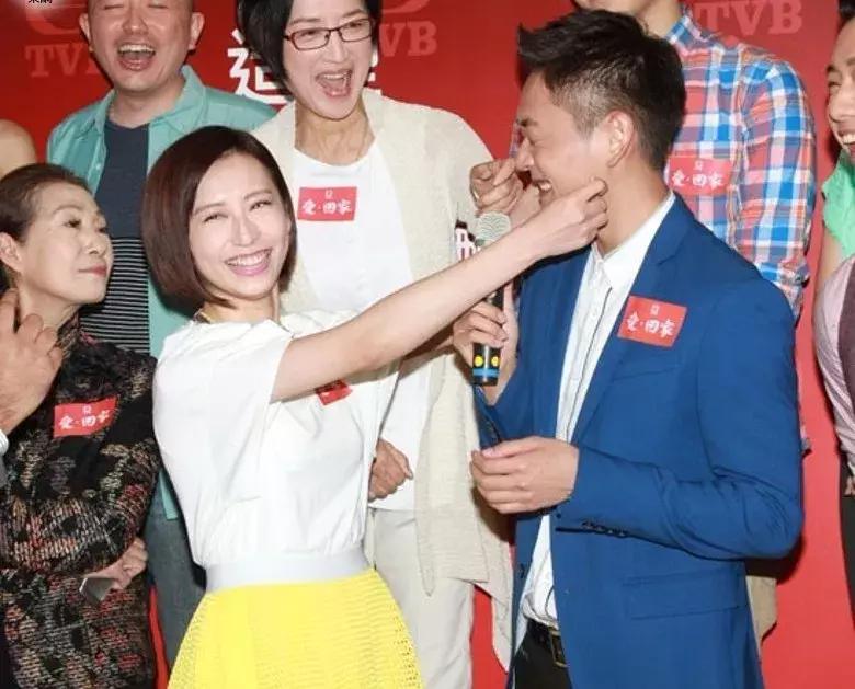 30岁tvb人气小花,32岁tvb新晋小花入行多年终上位