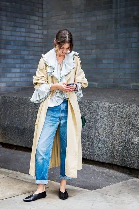 今年流行的衬衫带字母,今年流行衬衫长款花色