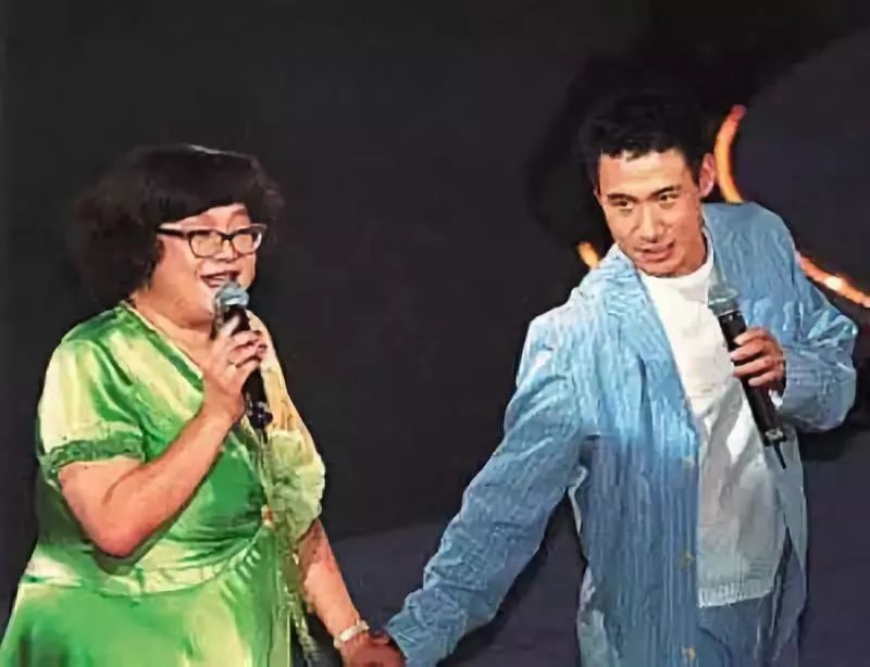 采访肥姐说张国荣完整版,张国荣对肥姐的评价