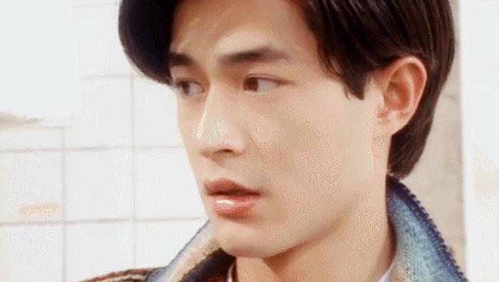 留了胡子反而更帅的男星,刮掉胡子帅到爆的男星