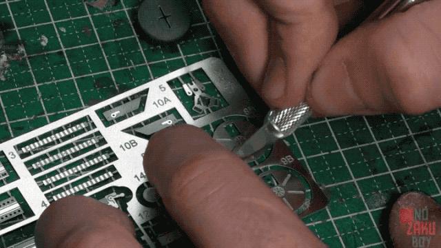 扎古蚀刻片安装,扎古蚀刻片