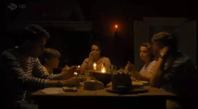 开播就飙到9分的电视剧,豆瓣9.4分日本神剧