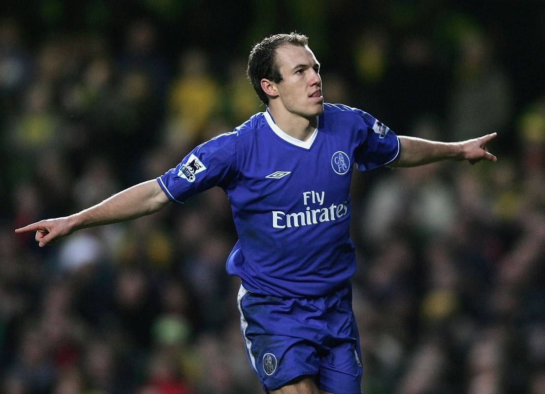 足球历史上谁惹到过梅西和c罗,足坛名帅评价梅西和c罗