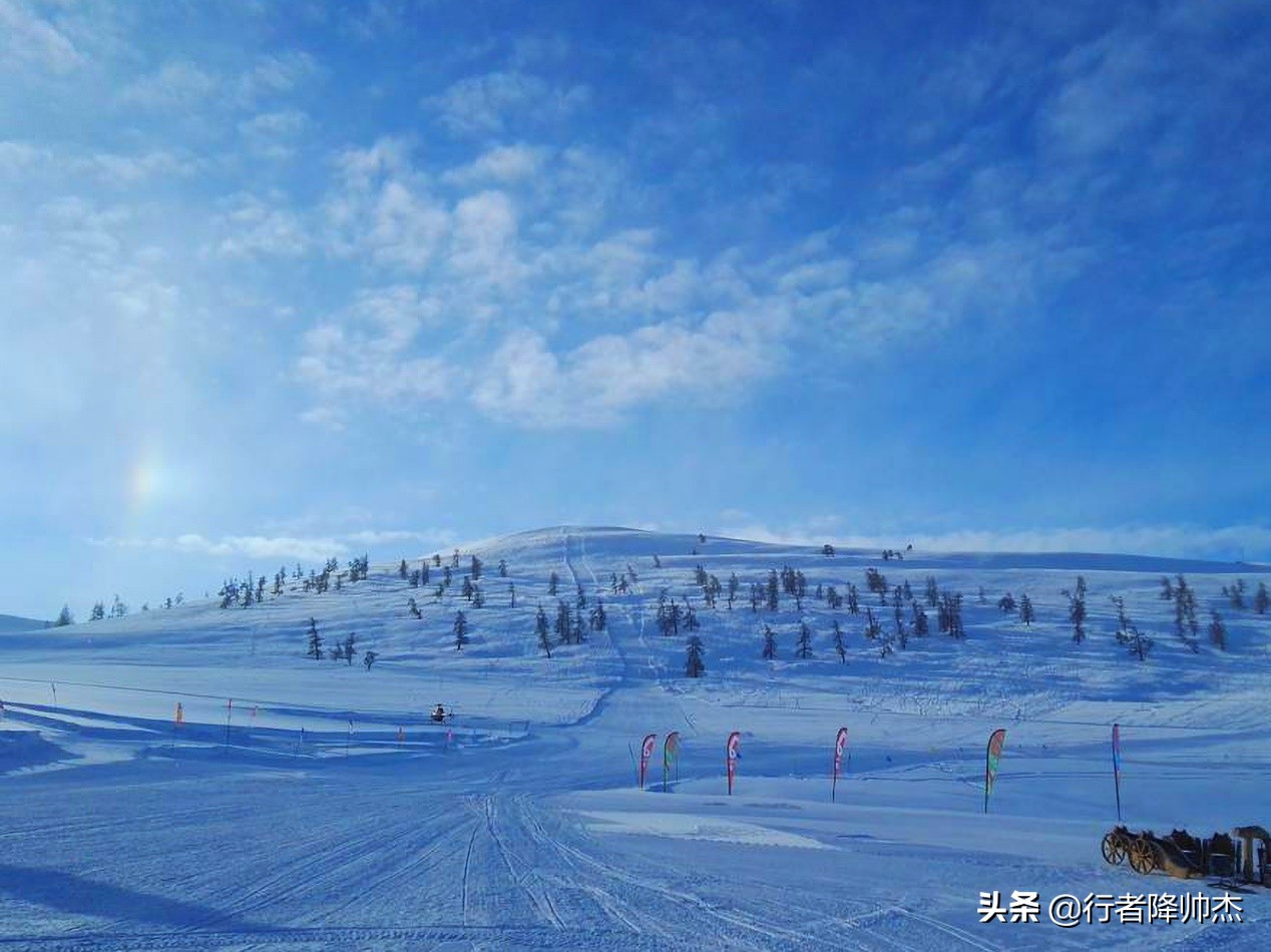 阿勒泰滑雪攻略,为什么滑雪玩单板的比较多