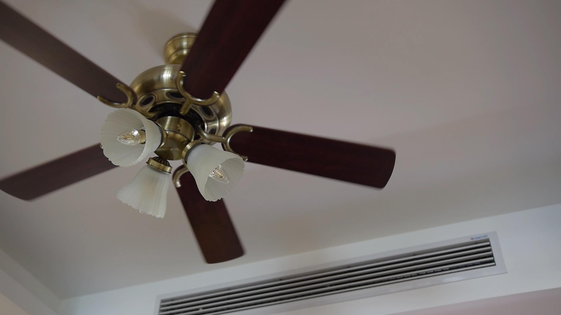 和钢铁直男谈恋爱要注意什么,和钢铁直男谈恋爱是什么体验