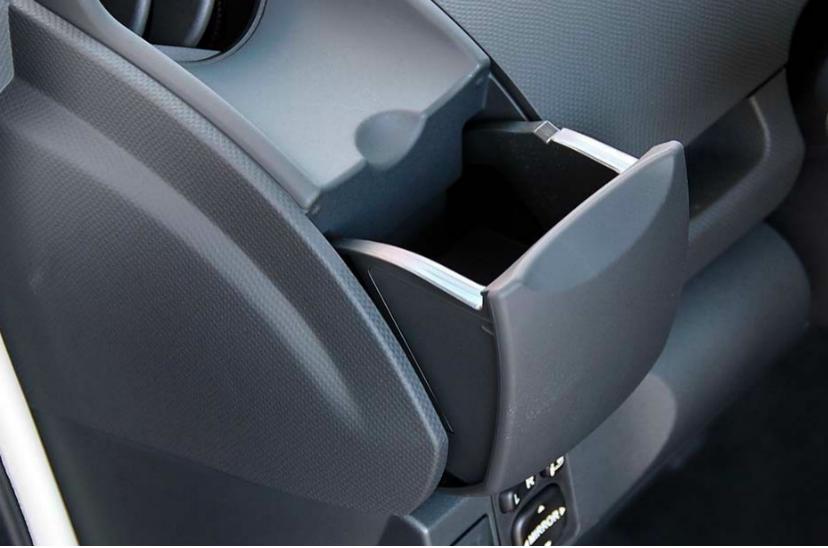 丰田雅力士2021落地价,丰田雅力士保养周期表