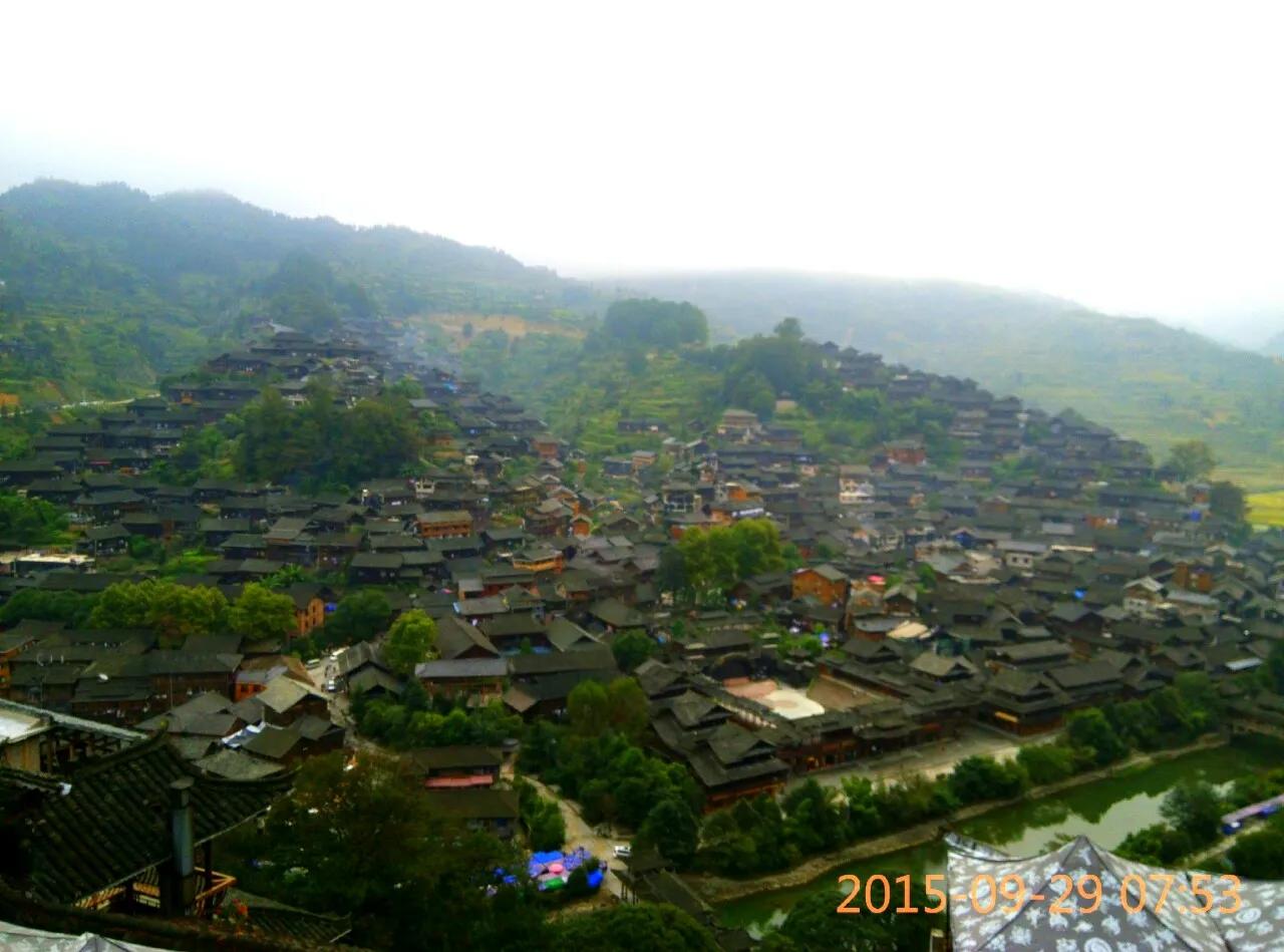 黄果树荔波小七孔苗寨镇远两日游,千户苗寨梵净山黄果树三日游