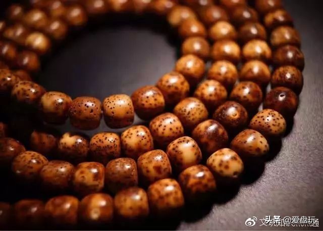 滴血莲花菩提子盘玩10年效果图,最简单菩提盘玩方法