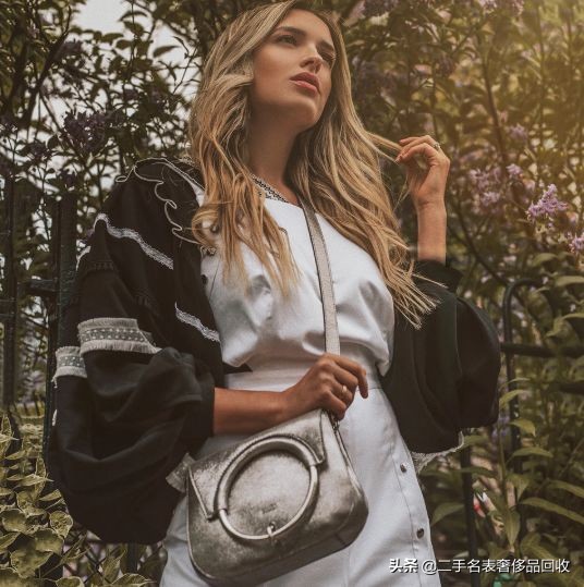 姘旇川鐧炬惌鏂滄寧鎵嬫彁澶х墝杞诲ア濂冲寘,杞诲ア澶х墝鍖呭寘