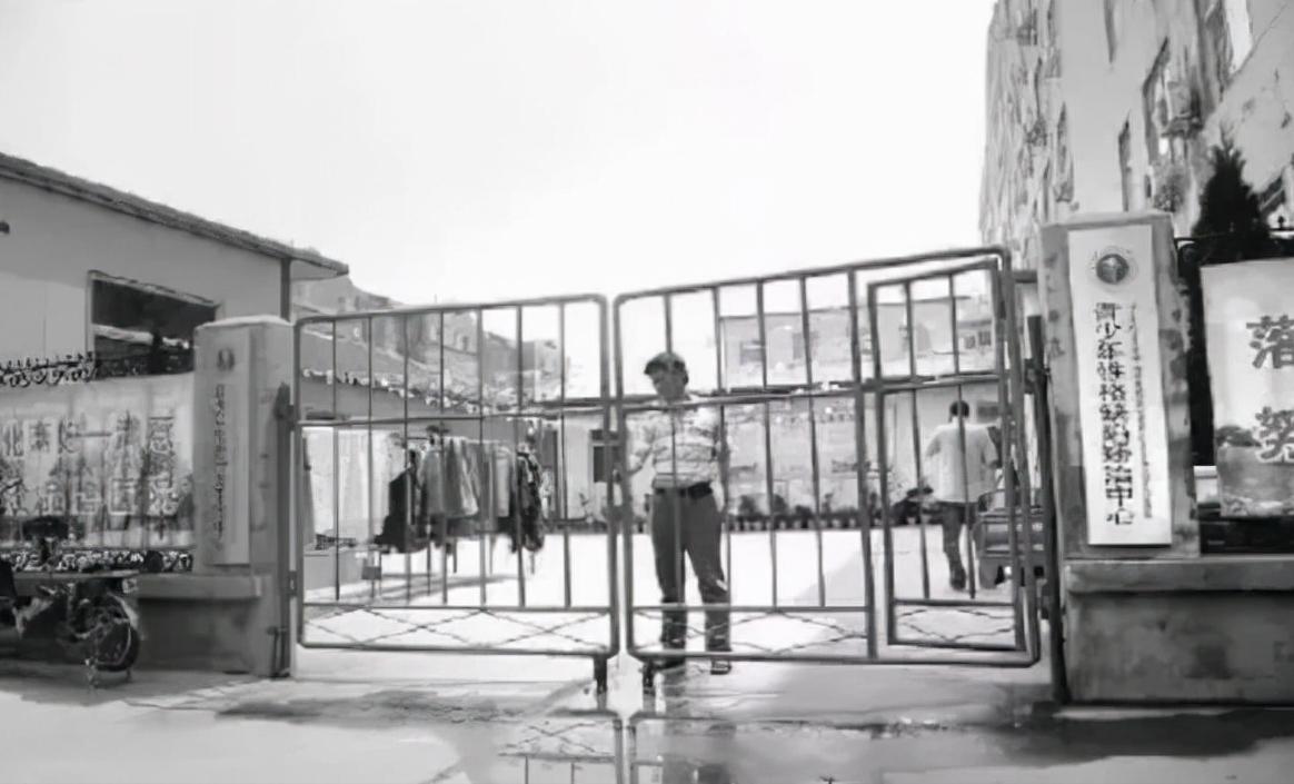 杨永信电击孩子长大后找到杨永信,杨永信电击后的孩子怎么样了