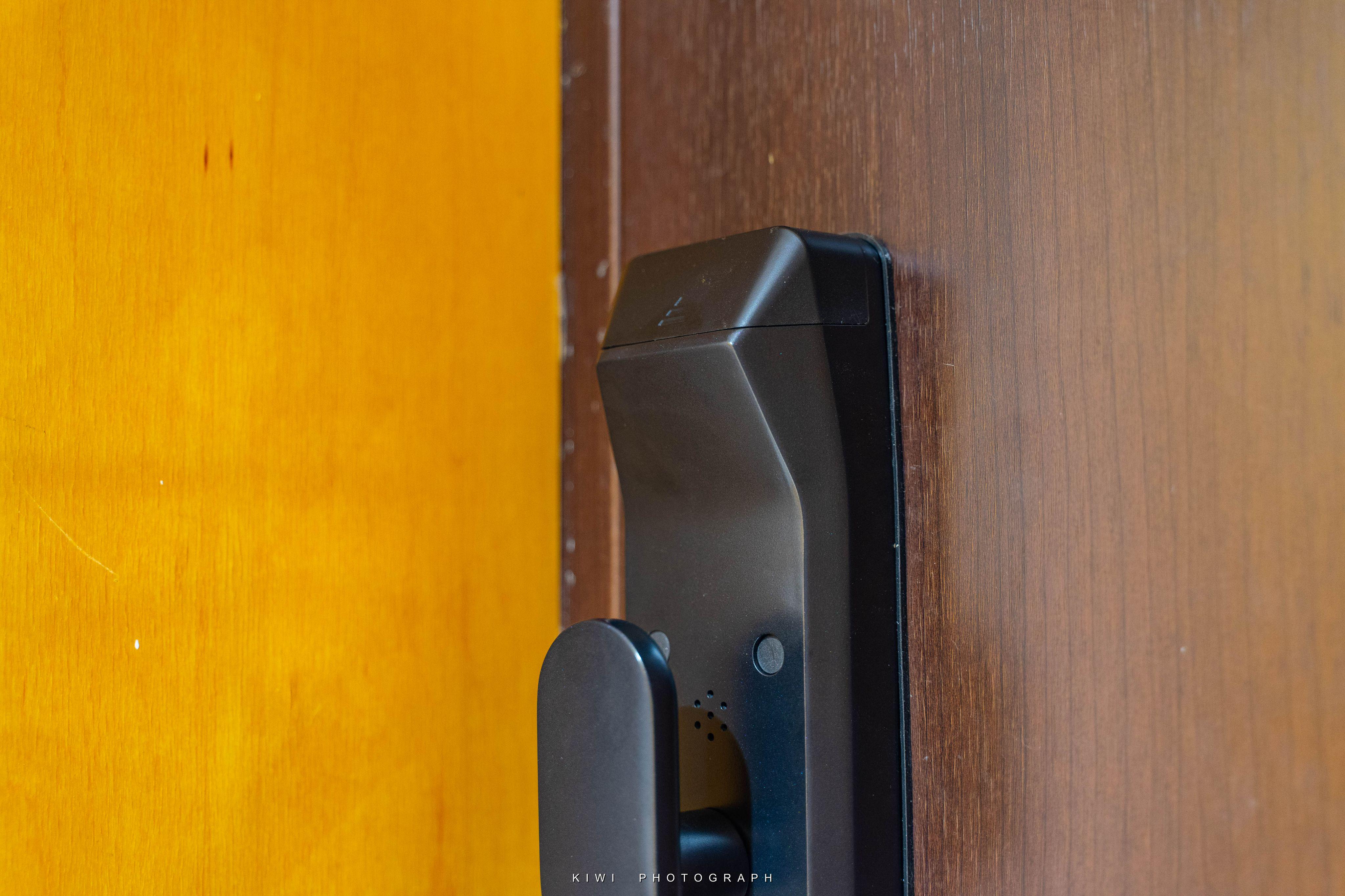 华为智选德施曼智能门锁安装视频,华为智选德施曼全自动门锁测评