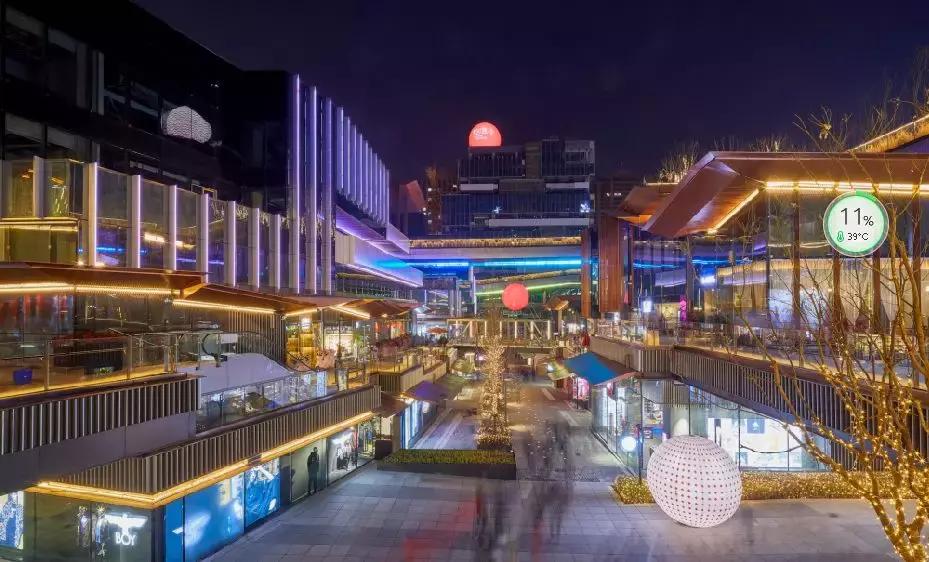 高新曲江领跑西安首店经济，钟楼商圈“廉颇老矣”？