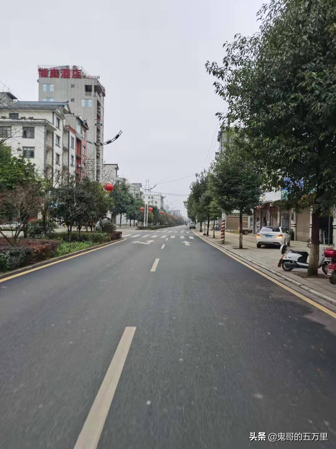 鬼哥的五万里D118骑记：云南，未来可期,泸西县-罗平县