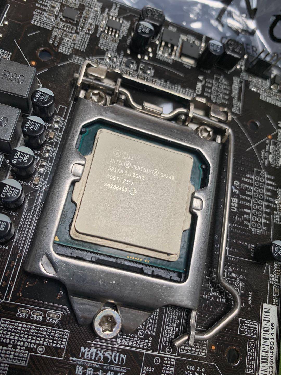 垃圾佬捡苹果手机,垃圾佬的视频大全