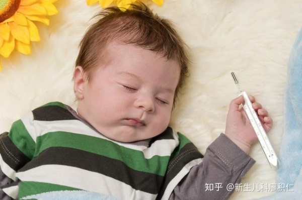 孩子老是发烧怎么办最快最有效,孩子老是发烧怎么办