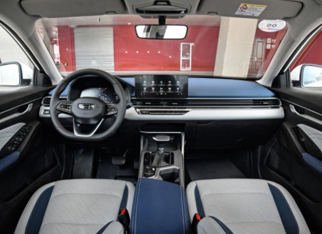 吉利汽车提前3年全系焕新国六b,2023年最火的国产轿车