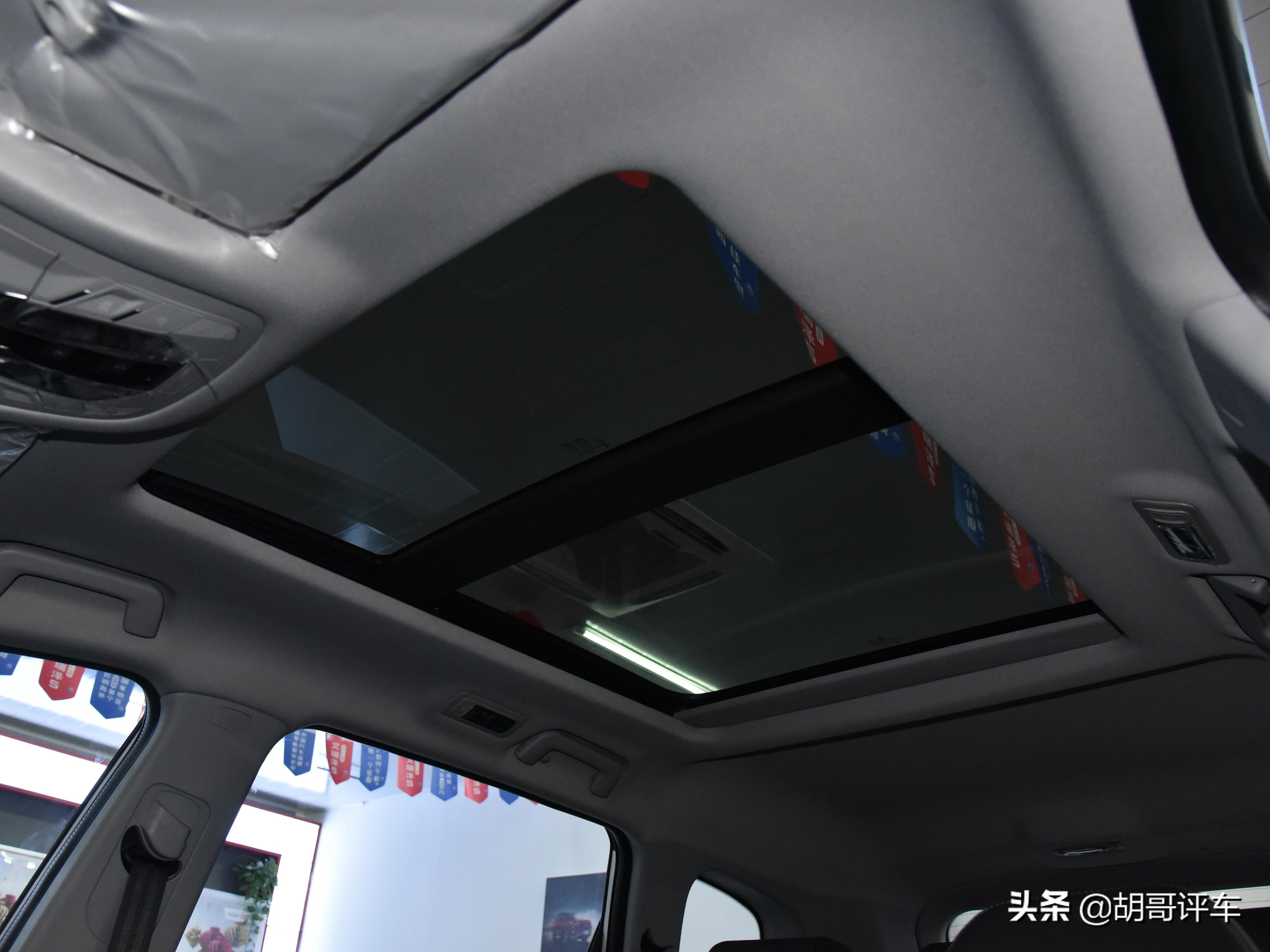 价格便宜好口碑，4米7的增压自动挡中型SUV，带你看奇瑞瑞虎8