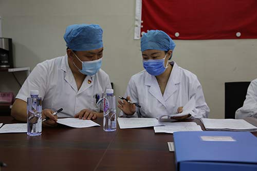 卫健委来医院督查院感防控工作,市卫生健康委党政负责人带队调研