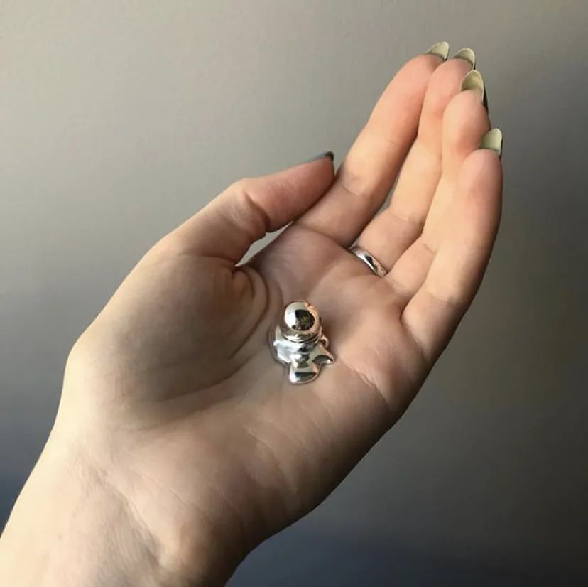 珍珠耳钉优雅永不过时,经典大方的耳钉