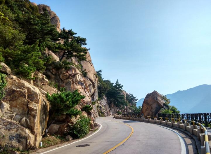 山东泰山五大名山,山东除了泰山还有值得爬的山吗