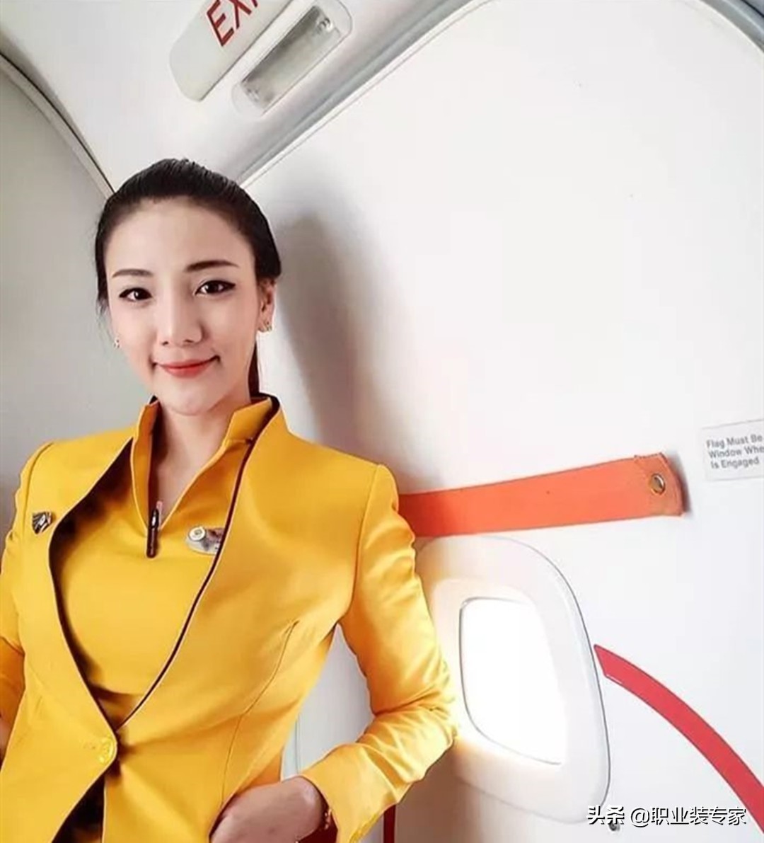 泰国酷鸟航空空姐服,泰国国际航空公司制服特色