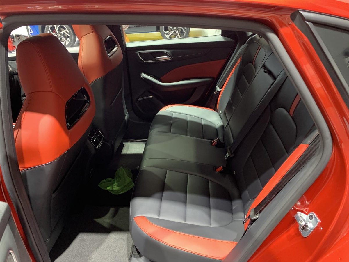 不说优点只说缺点,名爵6二手车缺点