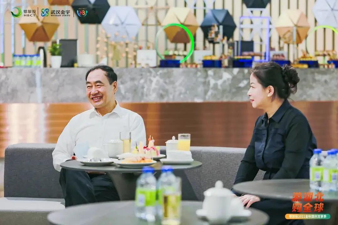 跨境电商入驻万达广场,五万平方米的购物广场