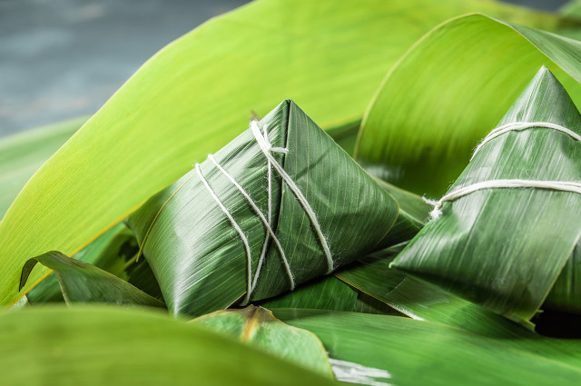 离骚课文及译文,离骚哪个译文好