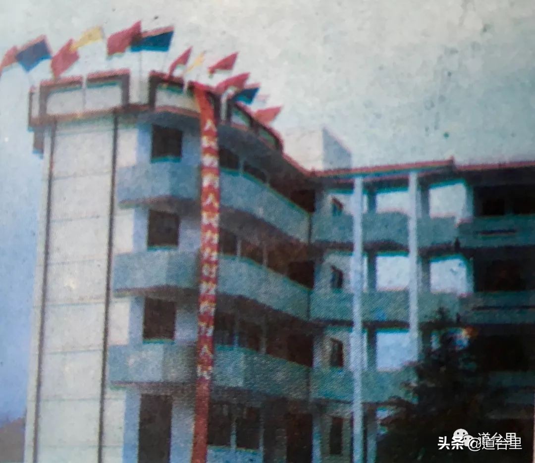 重回20年前的母校记忆,椒江学校老照片