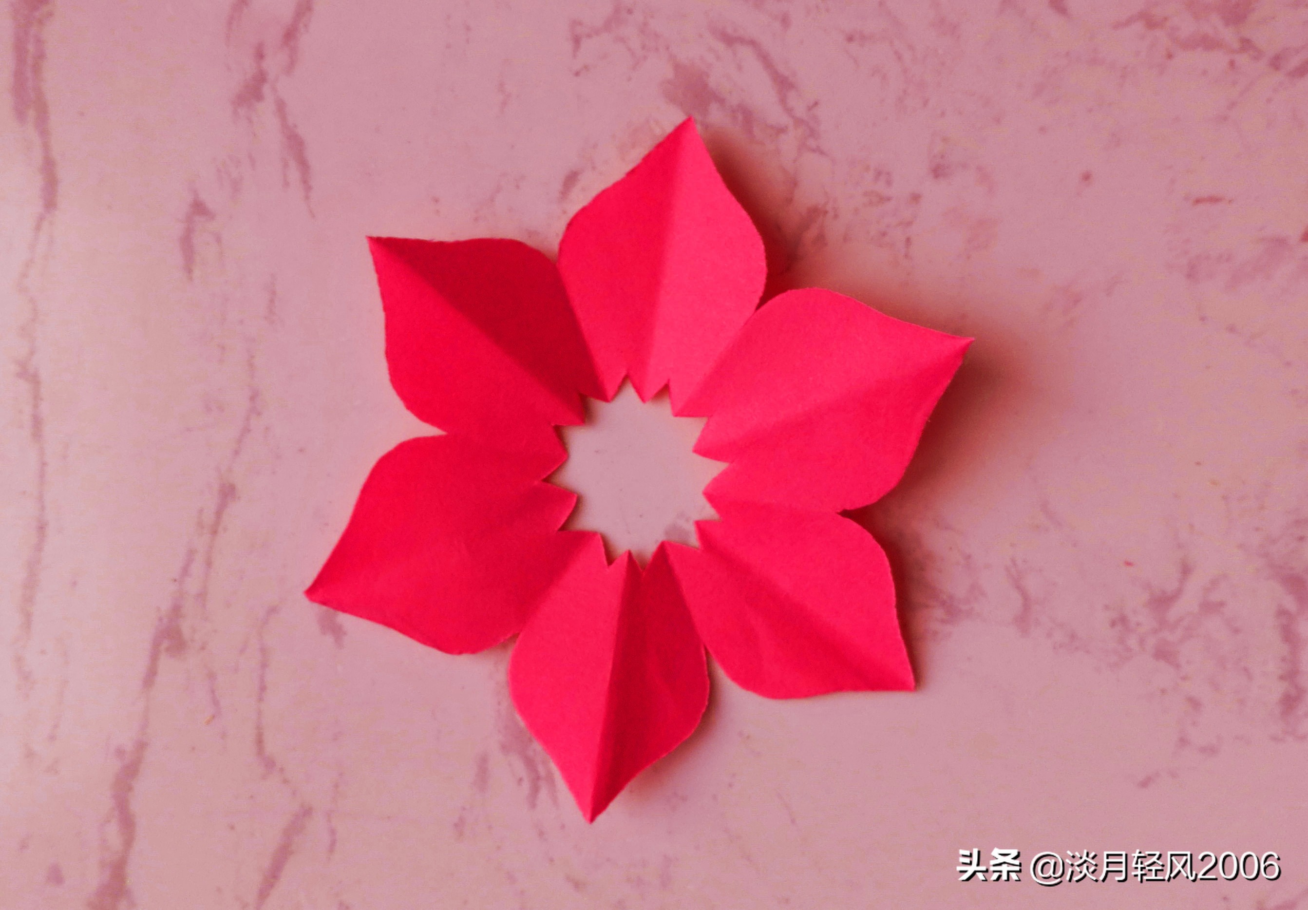 最简单剪纸手工花教程,手工剪纸花教程简单又漂亮