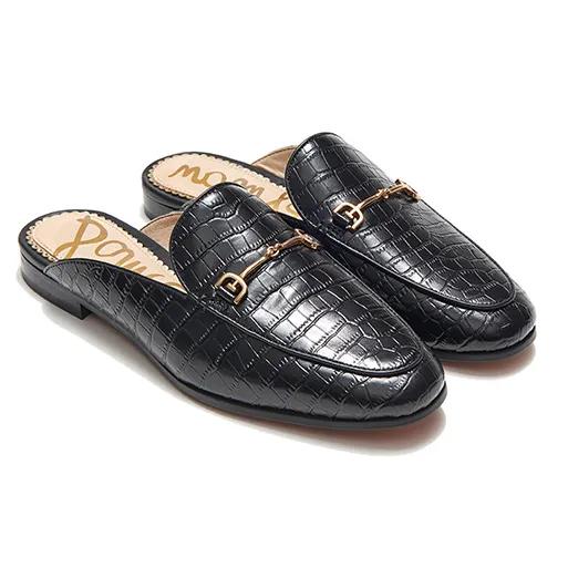 40岁的妈妈适合穿什么鞋子品牌,妈妈适合穿的布鞋子推荐