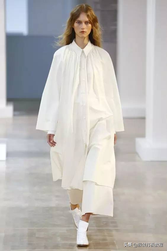 亚麻衣服一般多少钱,衣服亚麻材质