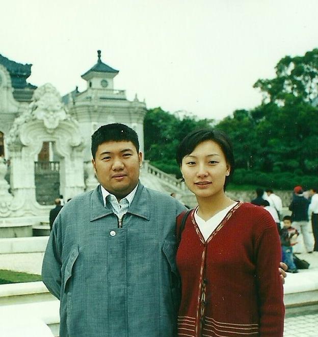 刘滨:毛主席的嫡孙媳妇,当兵后嫁给*新宇毛**,婚后与婆婆宛如姐妹