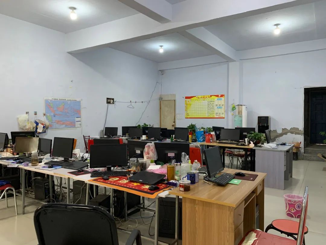 山东农村跨境电商村,农村姑娘跨境电商卖货