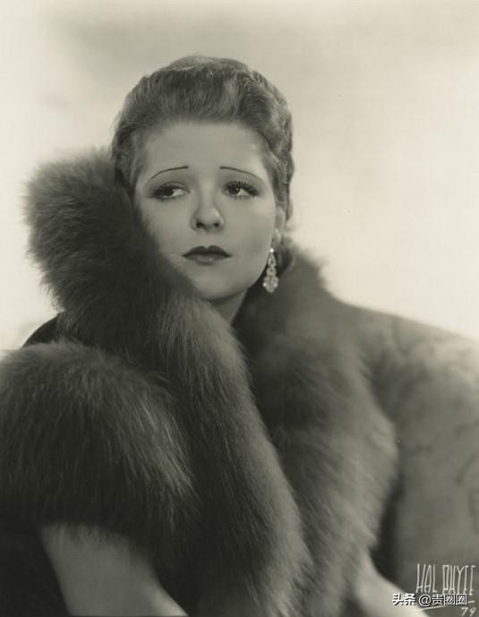 出身贫民的好莱坞女星，母亲半夜持刀要杀她，终身饱受精神摧残