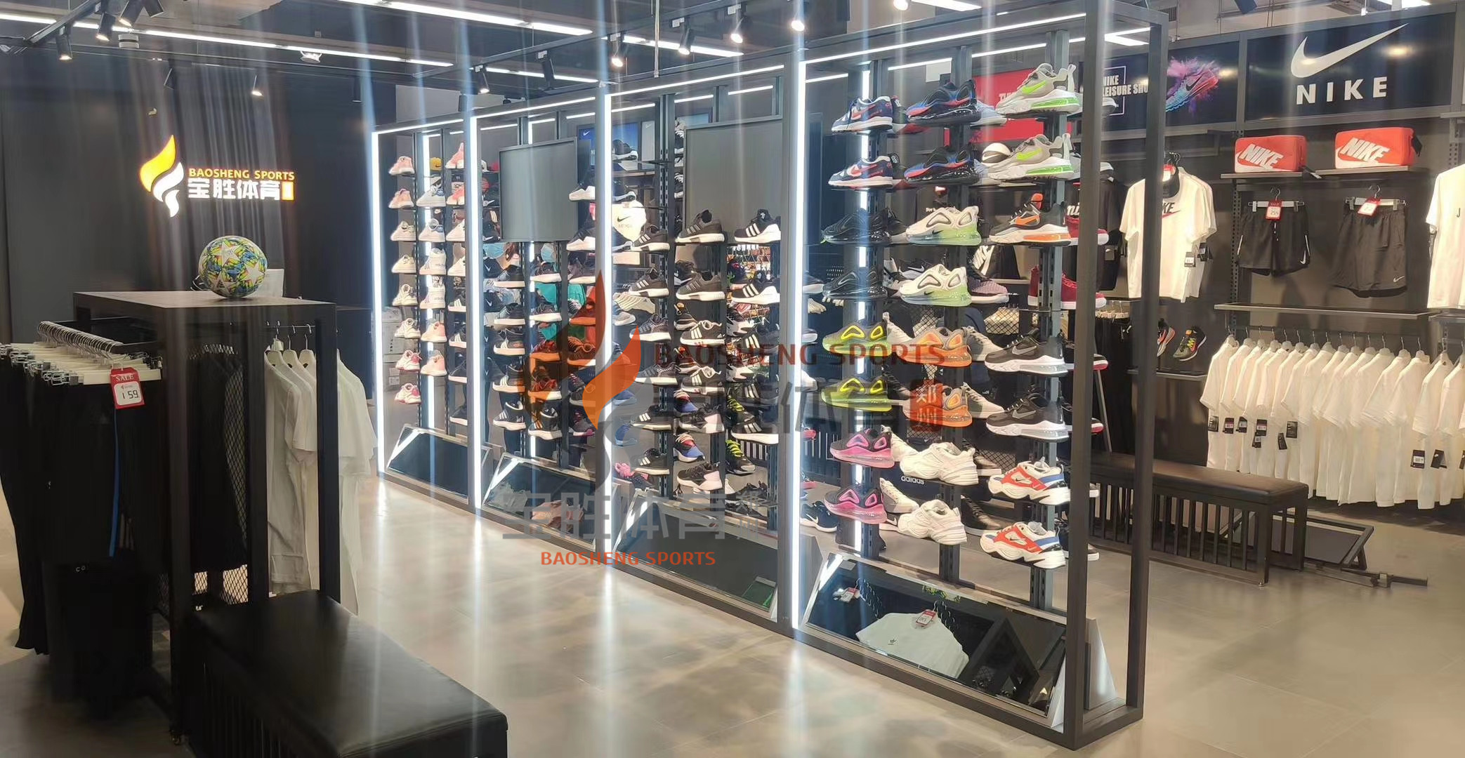 阿迪耐克折扣店加盟前景如何,耐克阿迪达斯怎么加盟