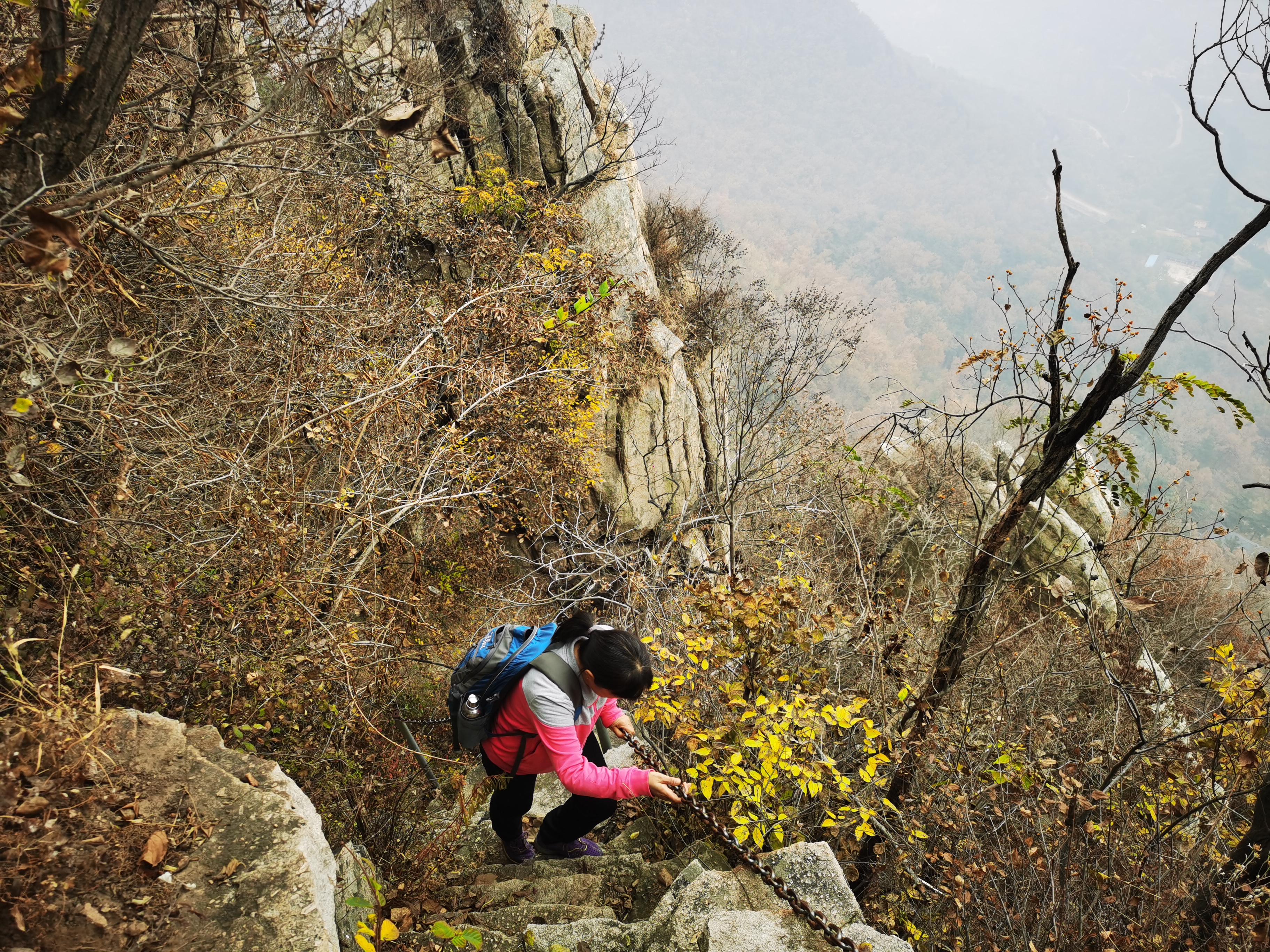 小华山免费爬山攻略,齐鲁嵩山漂亮