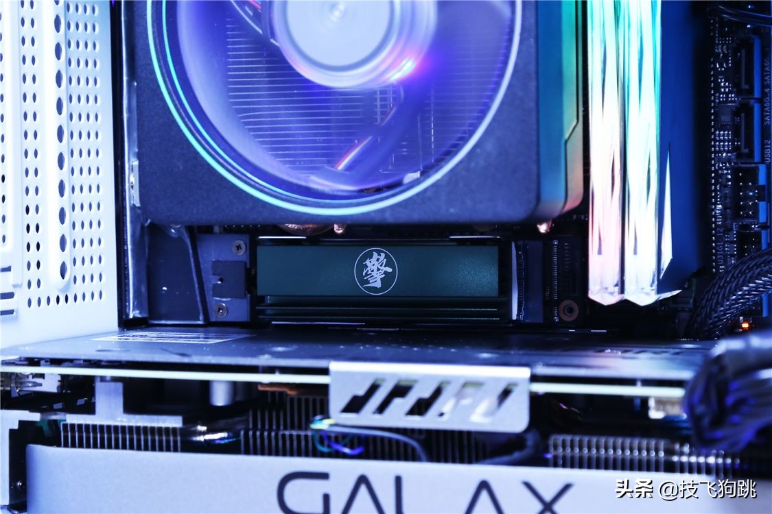 桌面高颜值机箱,5000元最强装机配置锐龙