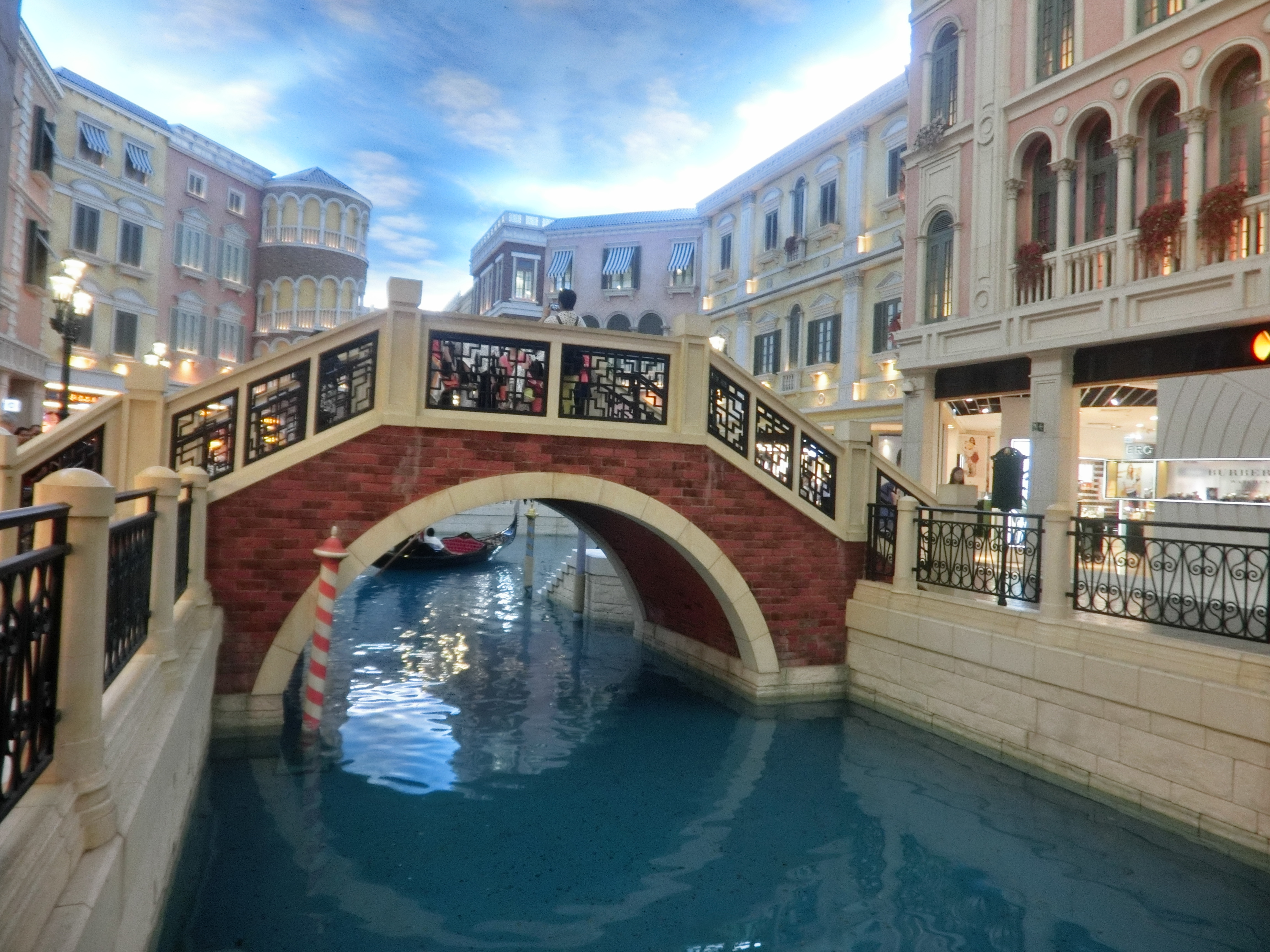 澳门一天自由行好还是跟团去好,花了80元跟旅游团去海花岛