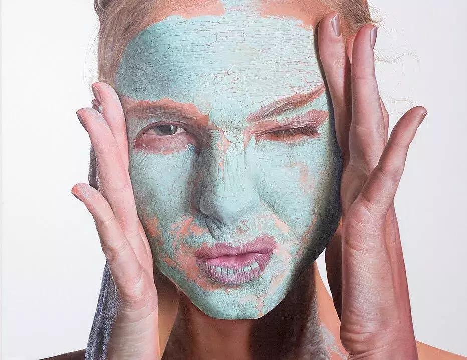 他画了一波美人，笔触精致，活色生香