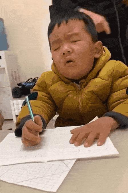 大型网课翻车现场太囧了,盘点网课翻车的3大瞬间