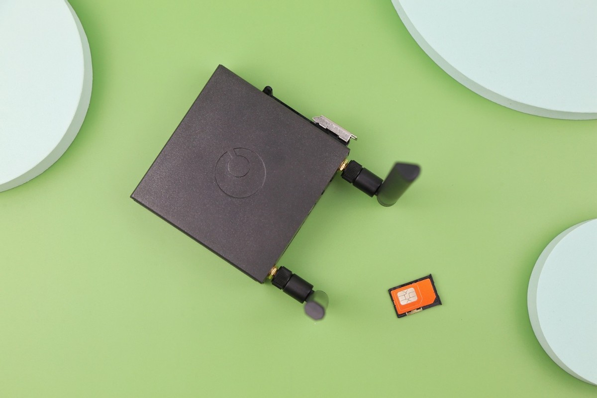 蒲公英R3005G路由器,蒲公英4g路由器r300a怎么样