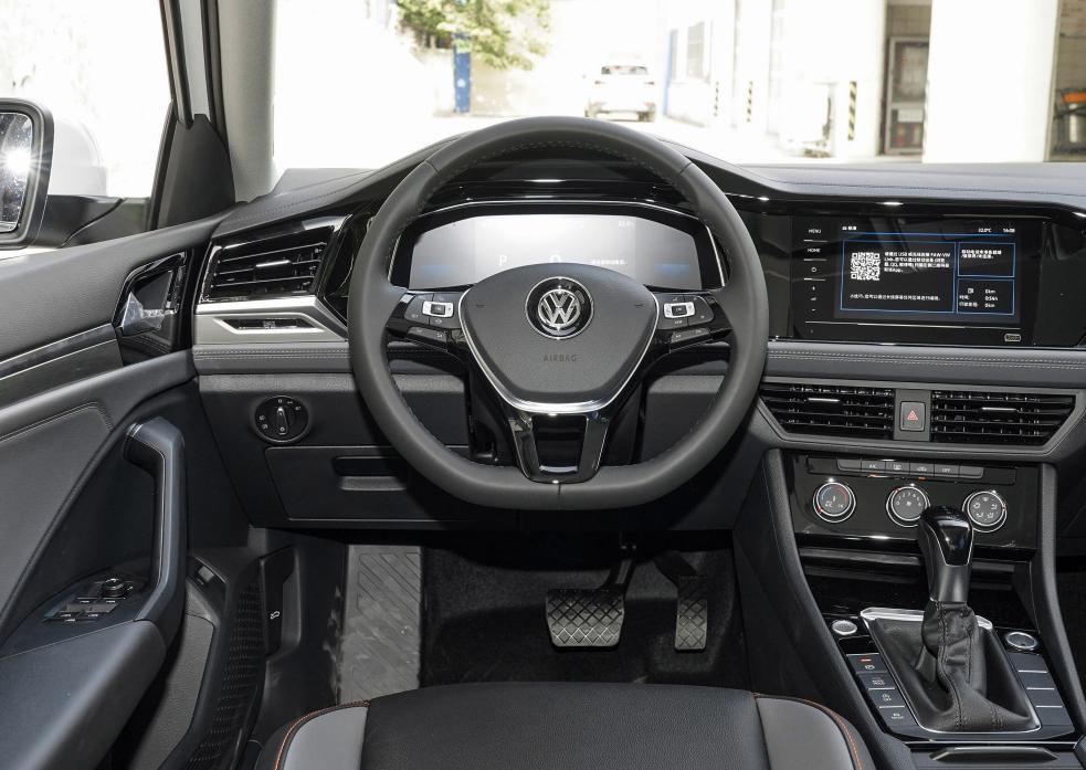 速腾新款老款对比,2015速腾是哪年下线的