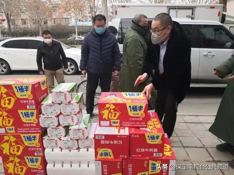 河北保定:志愿者积极补充防控力量政协委员送来暖心关怀