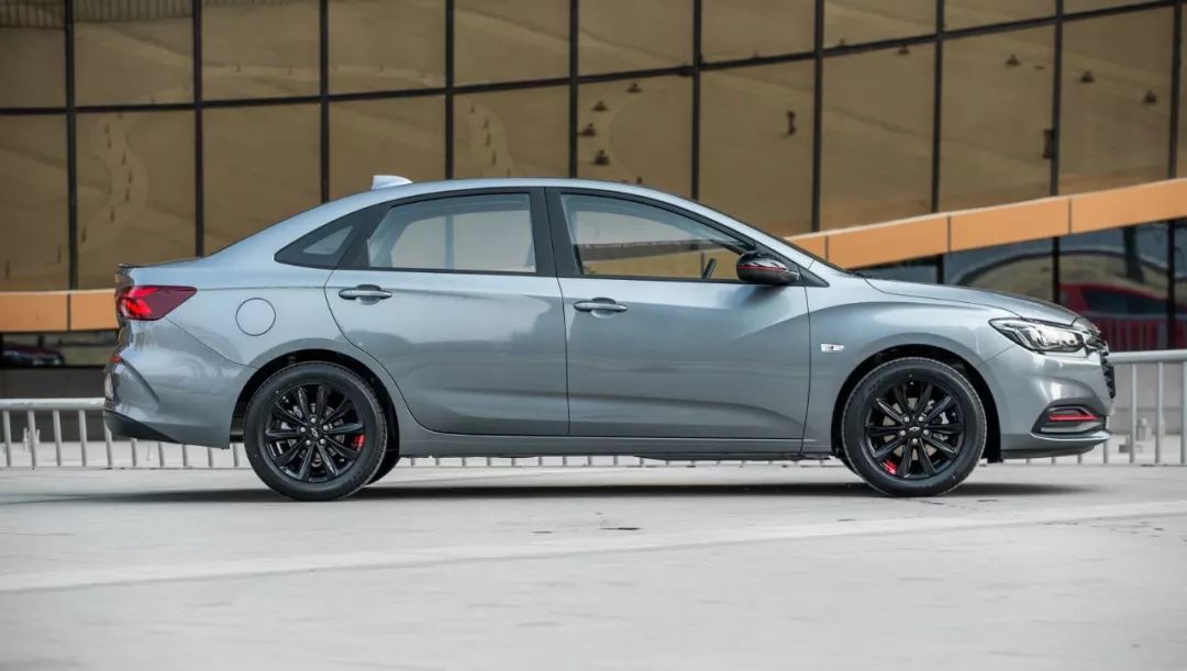 雪佛兰重返巅峰时间,雪佛兰科鲁兹科沃兹赛欧有啥区别