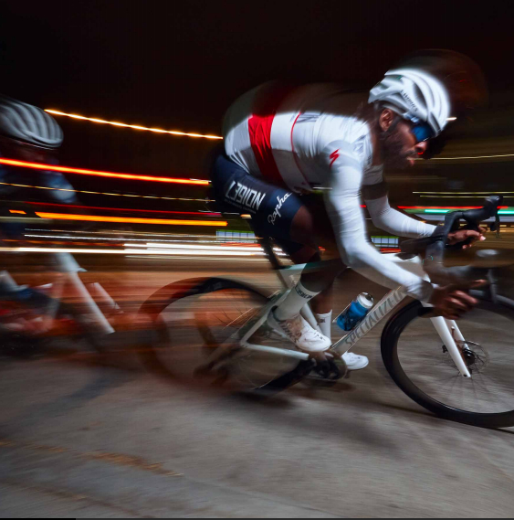 速度感人,价格感人Specialized发布全新公路车款TarmacSL7